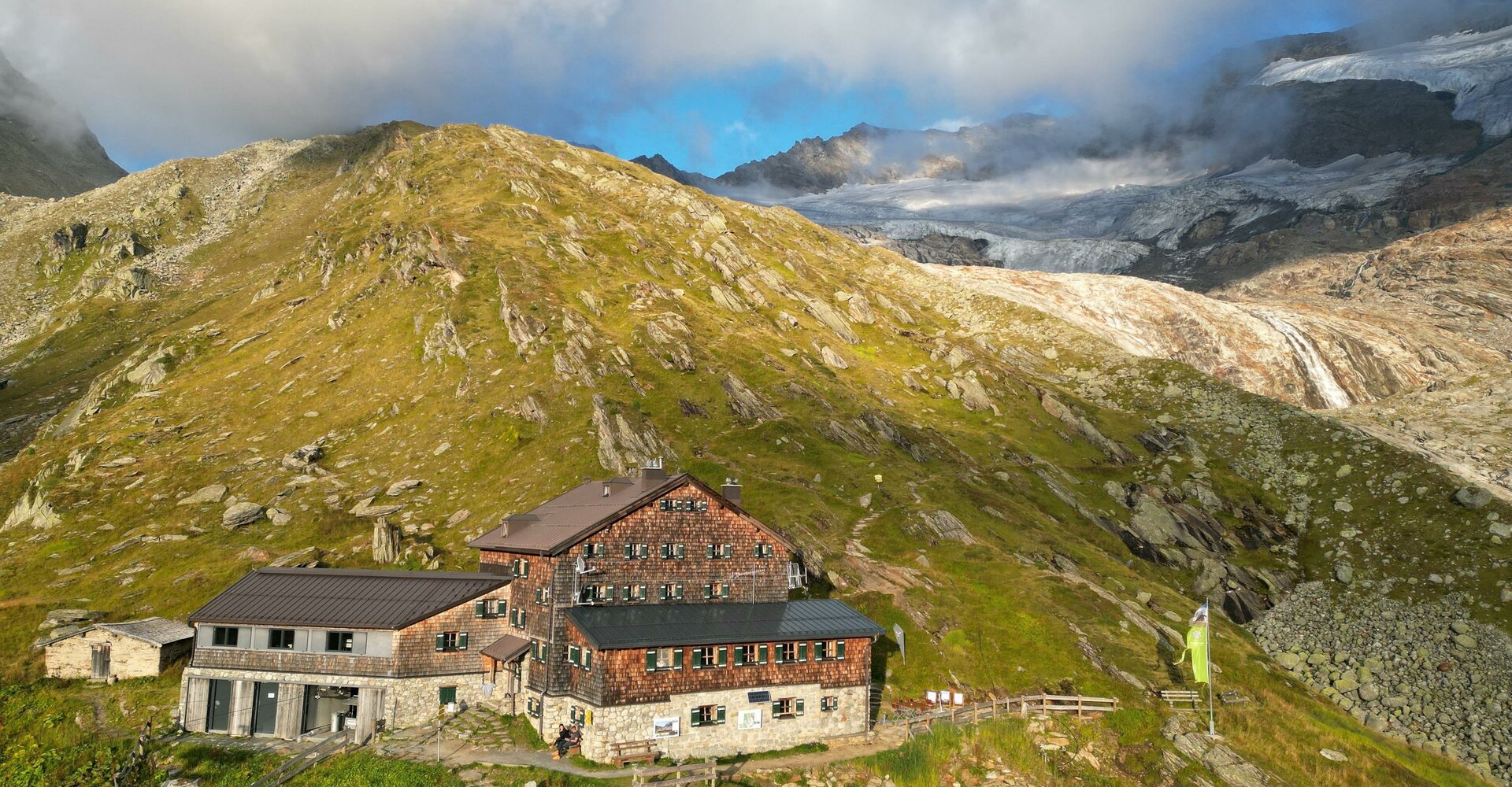 Warnsdorfer-Huette-01.jpg