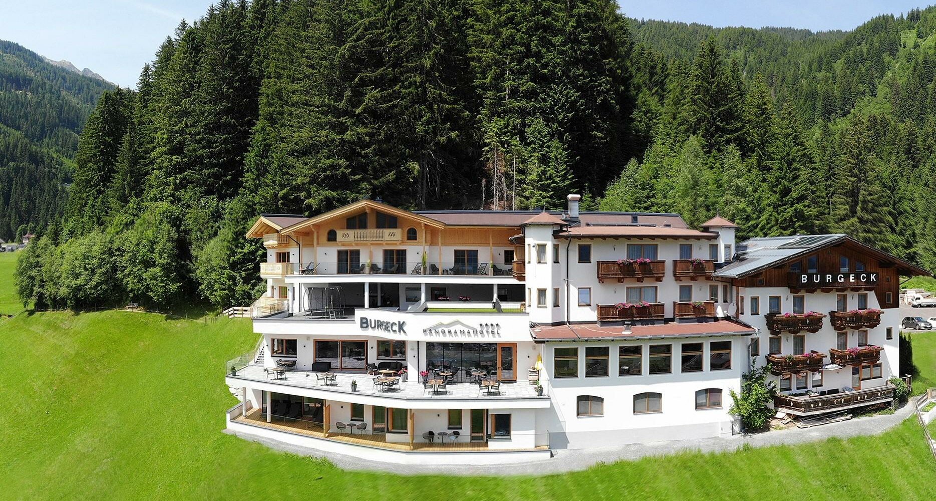 PanoramahotelBurgeck-003.jpg