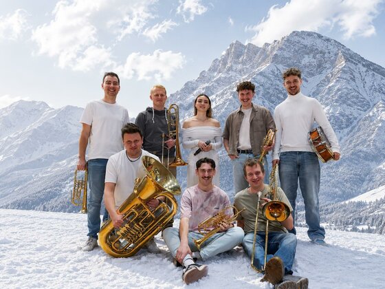 Ski-Opening-Party mit " Die Jungen Mundewurz'n"