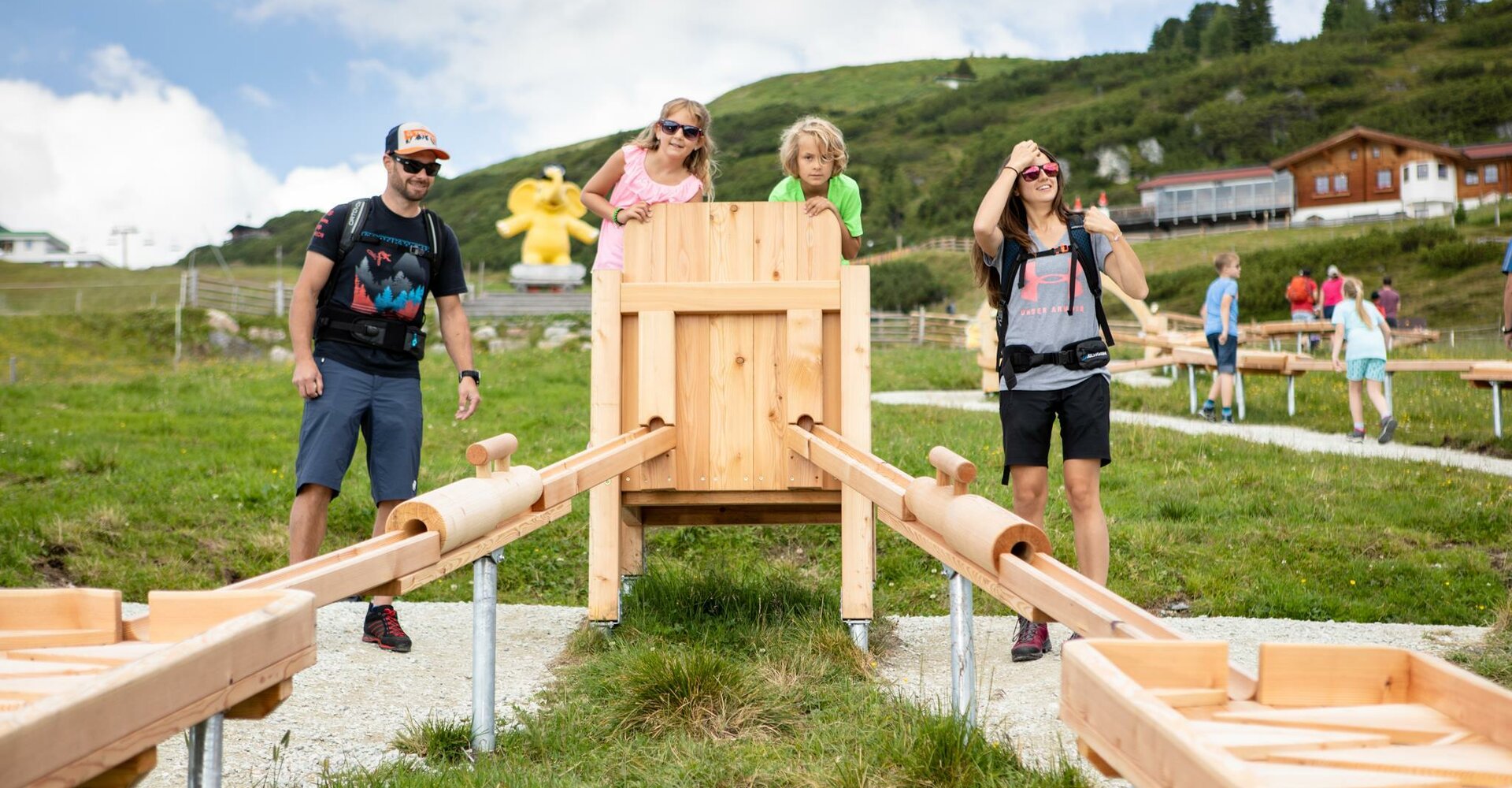 Holzkugelbahn-Isskogel.jpg