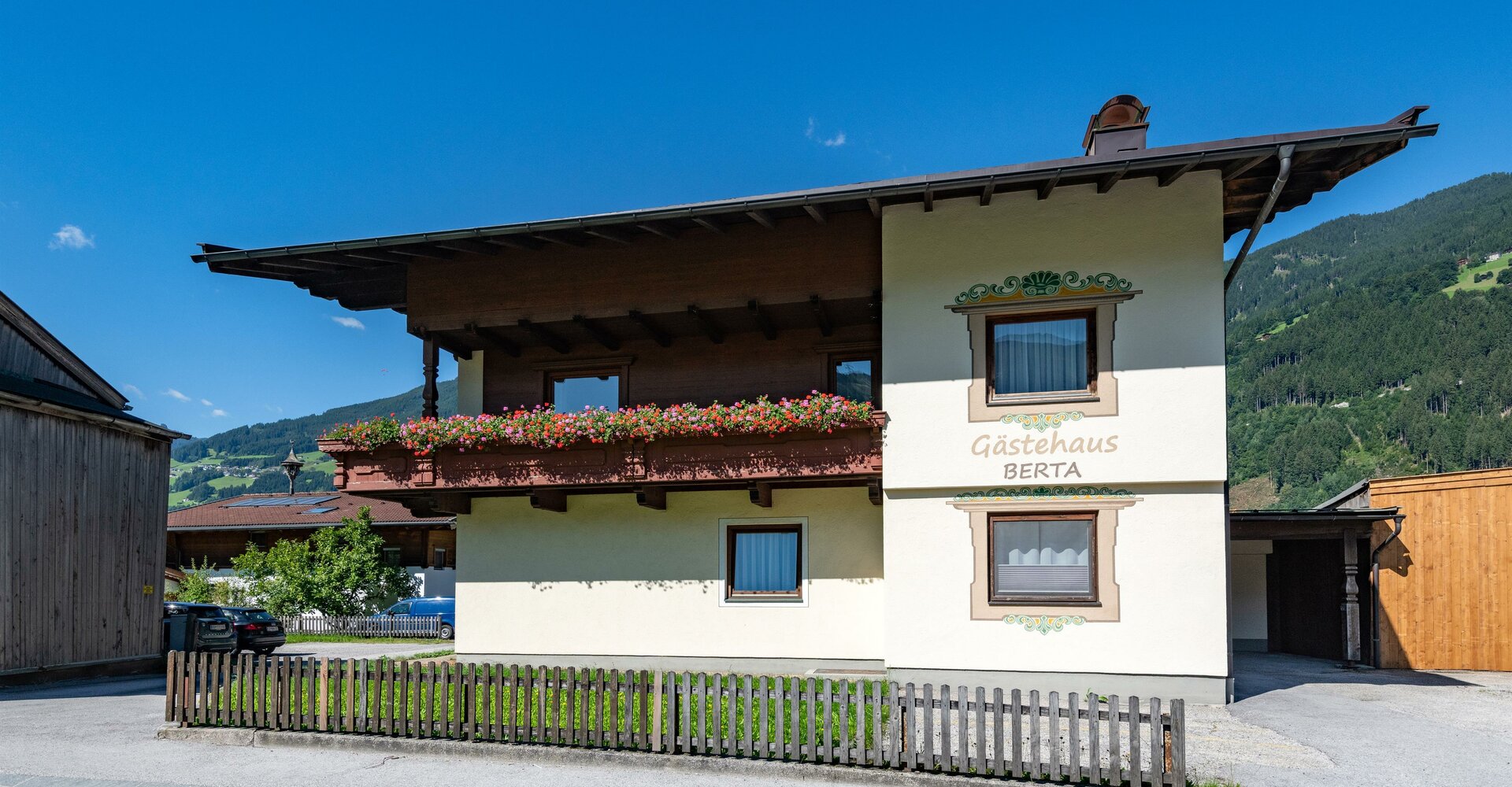 GaestehausBertsGerlosstrasse18Zell082025Hau.jpg