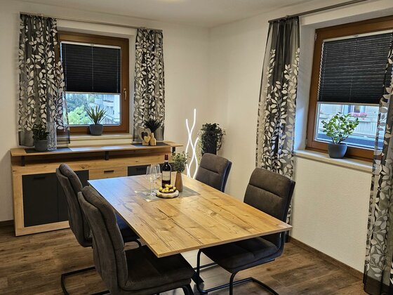 Apart Simple Living