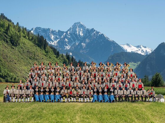 Platzkonzert der Bundesmusikkapelle Zell am Ziller