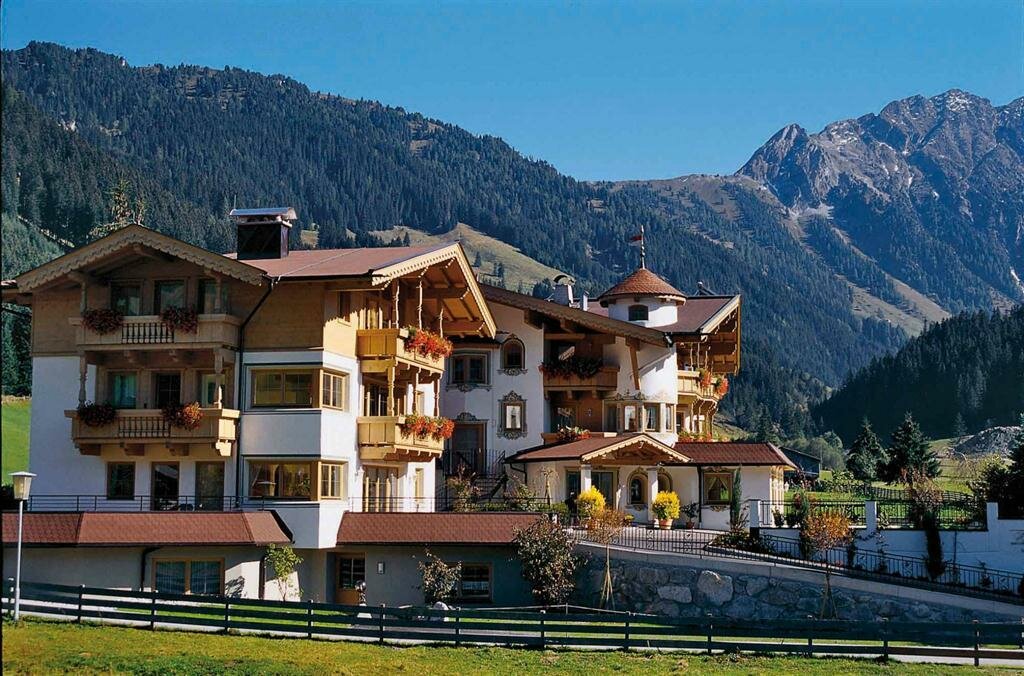 Landhaus-Haberl-Sommer.jpg