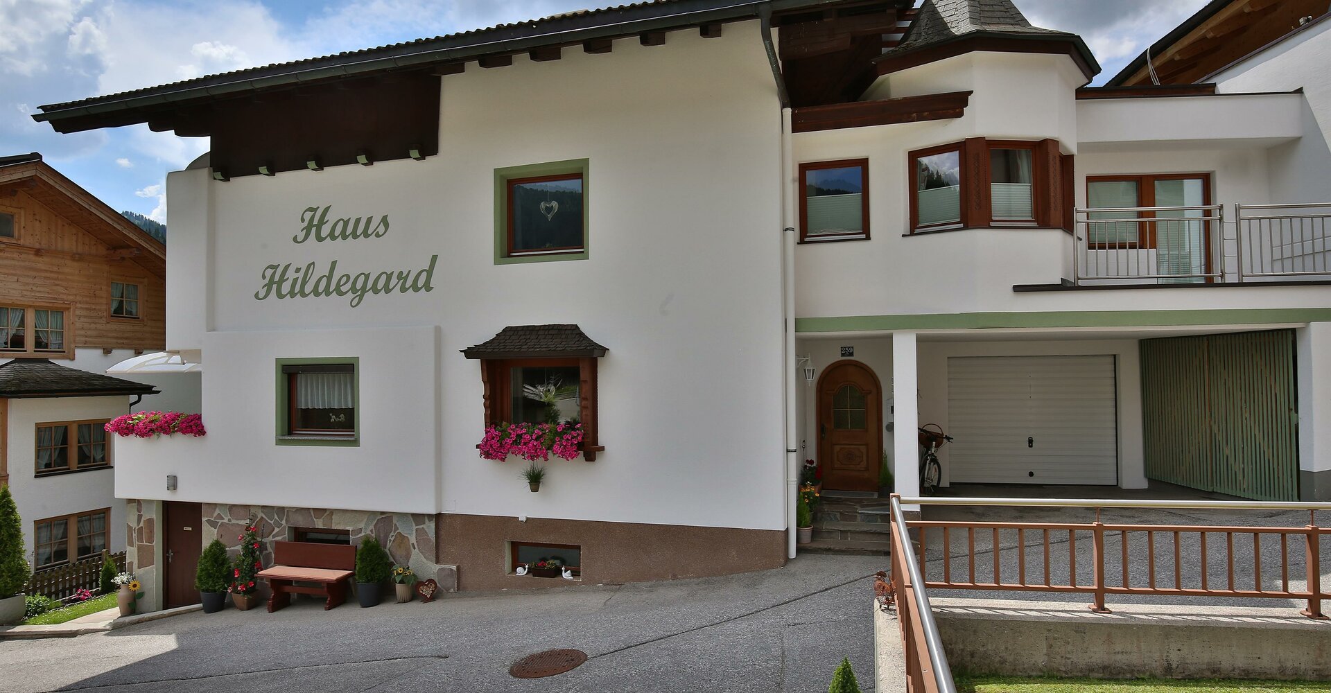 Hausansicht.jpg