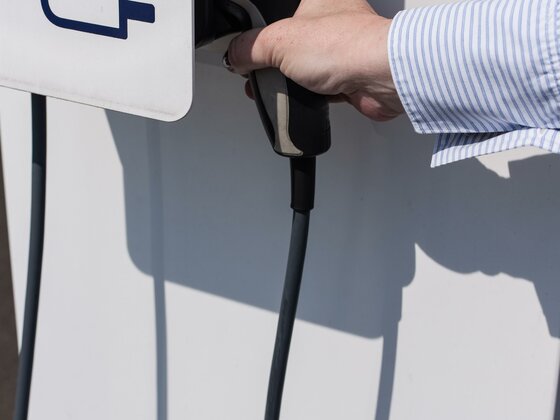 E-Tankstelle Wald